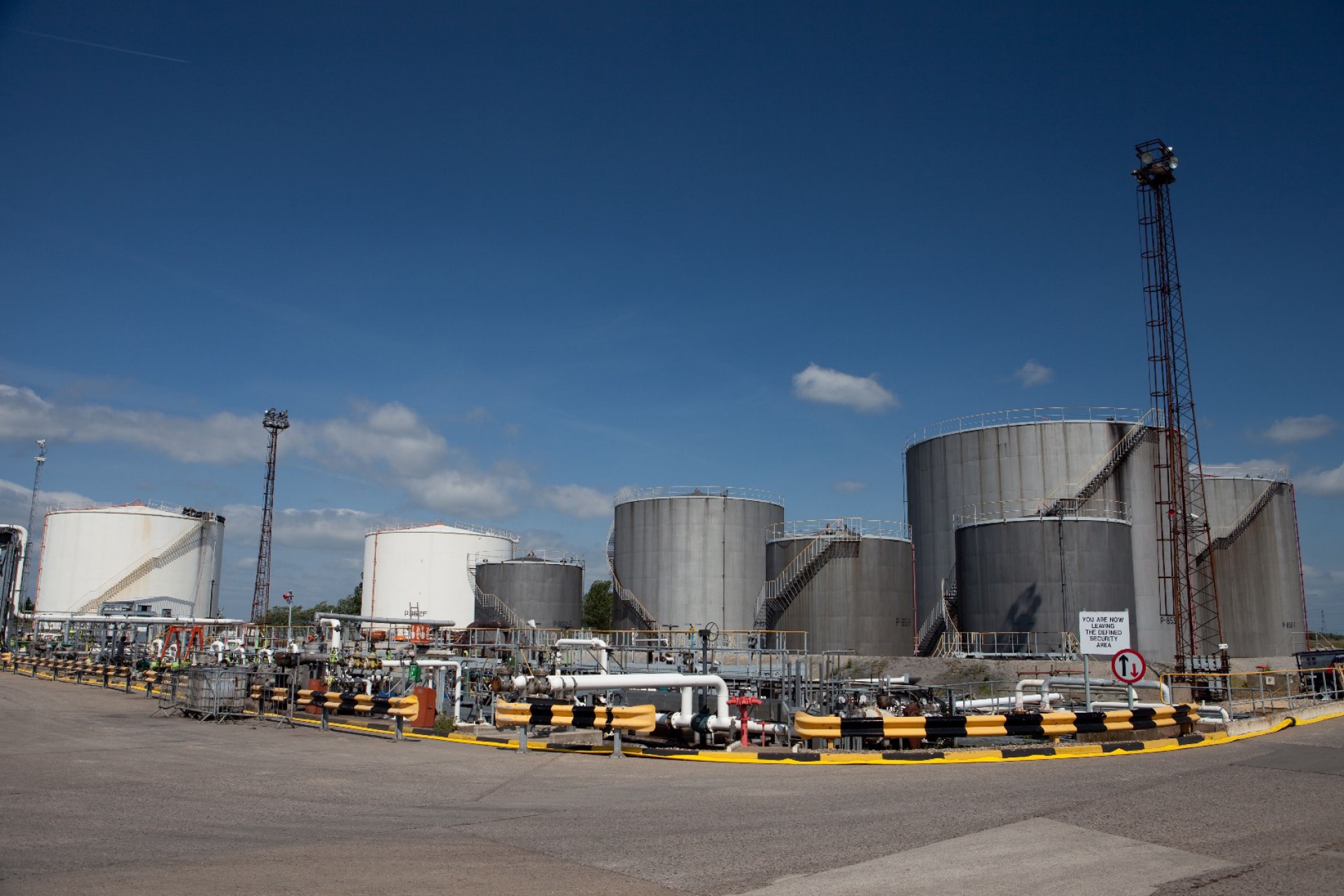 Jangan Ingat Semua Masalah Yang Melanda Pasaran Minyak Mentah Sudah Selesai!