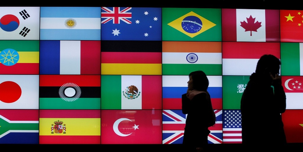 ‘Gambar Keluarga’ Dari Persidangan G-20 Ini Menggambarkan Ketegangan dan Masalah Yang Dihadapi Oleh Pemimpin-Pemimpin Paling Berkuasa Di Dunia