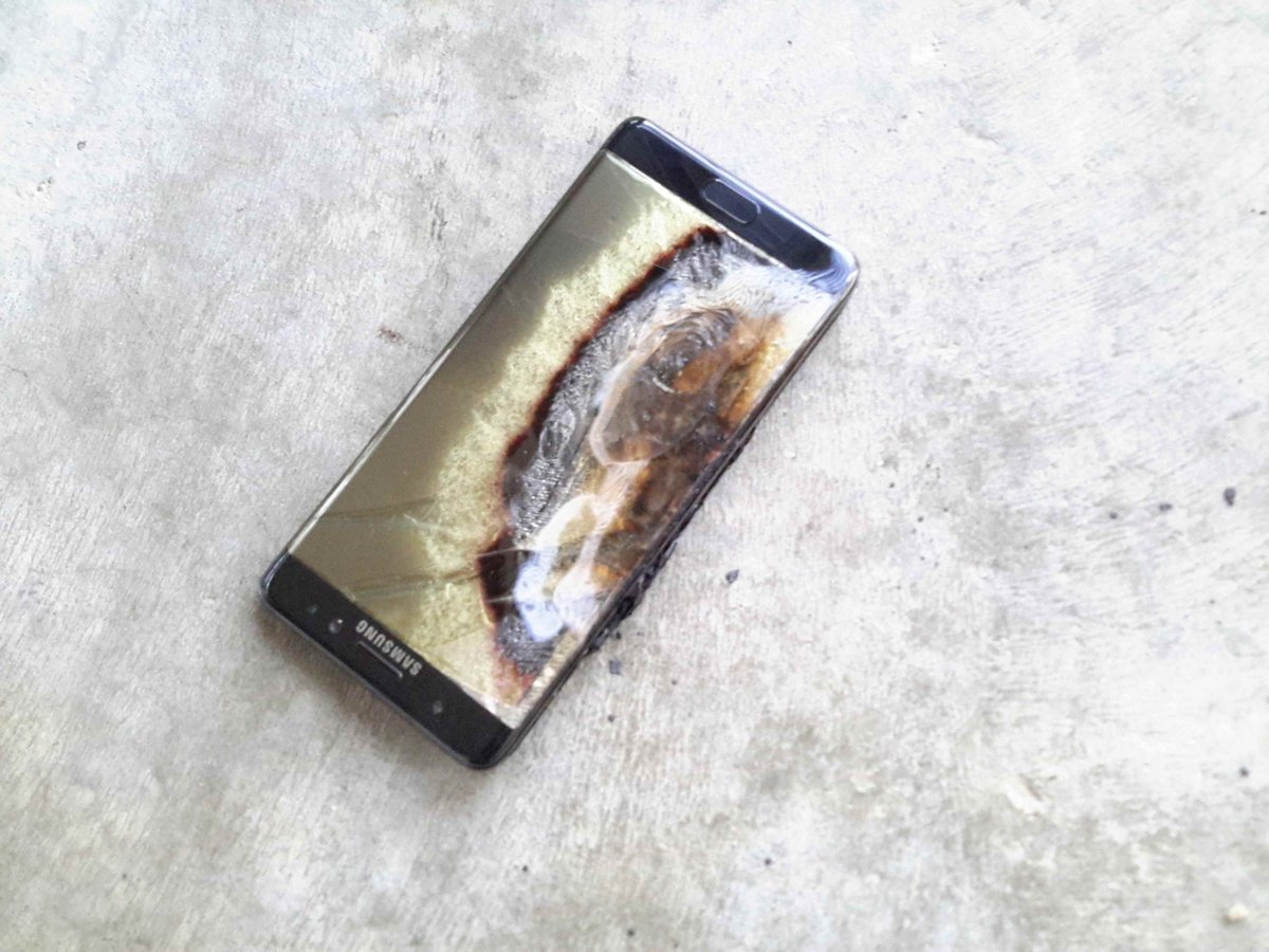 Penumpang Yang Membawa Note 7 Dalam Mana-Mana Penerbangan di AS Akan Dianggap Sebagai Penjenayah!