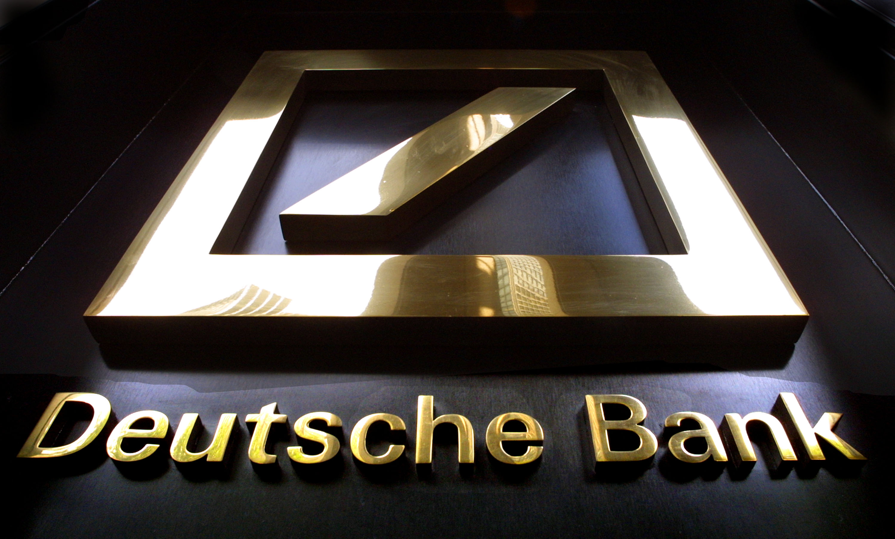 Deutsche Bank Kembali Mencatat Keuntungan Setelah Dijangka Akan Muflis