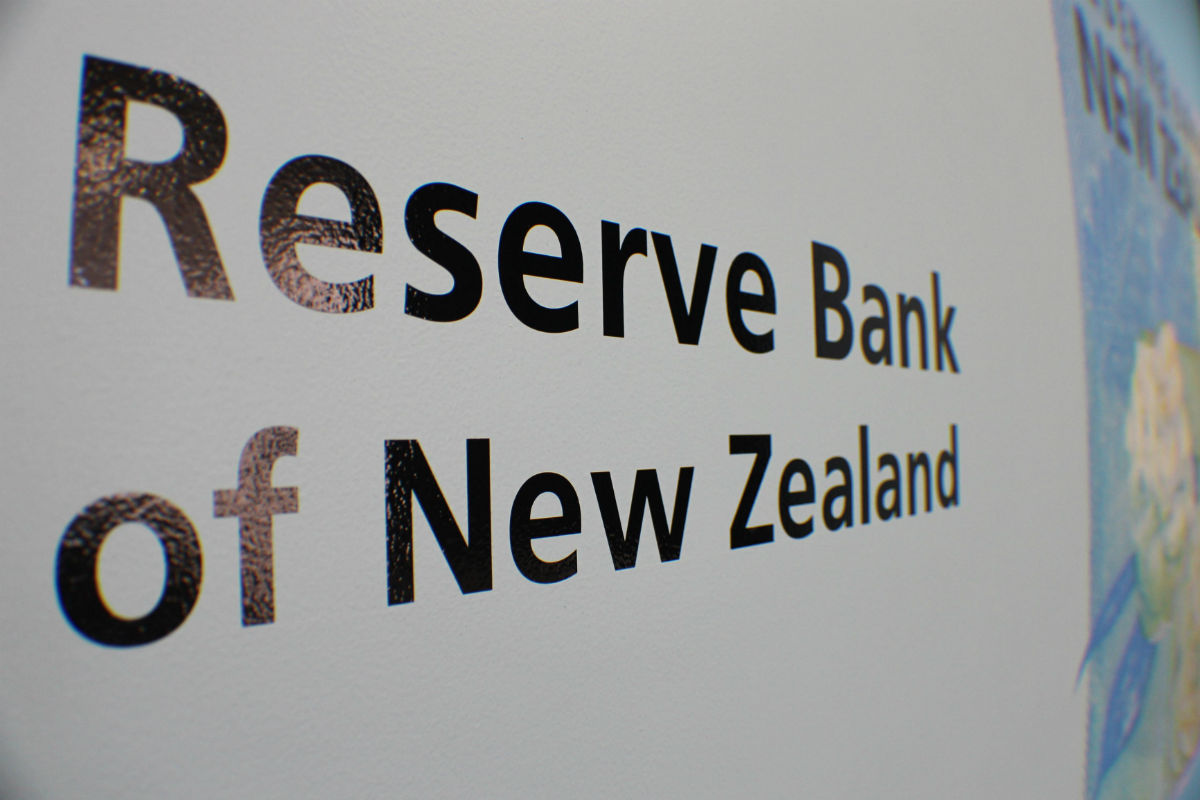 Bank Pusat New Zealand Melonggarkan Polisi Monetari