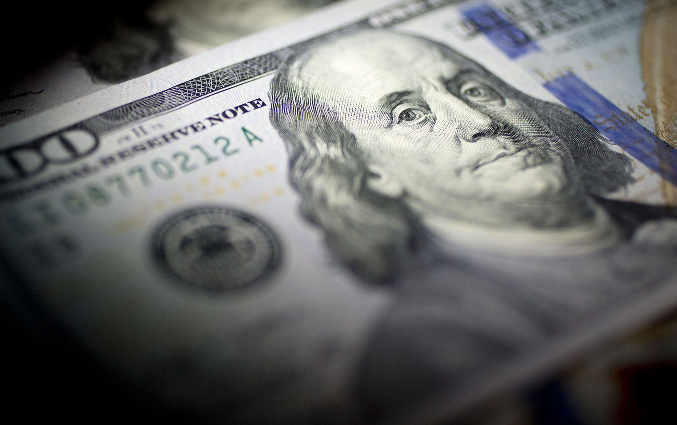 Indeks US dolar Sudah Membentuk Bearish Engulfing. US dolar Jatuh?