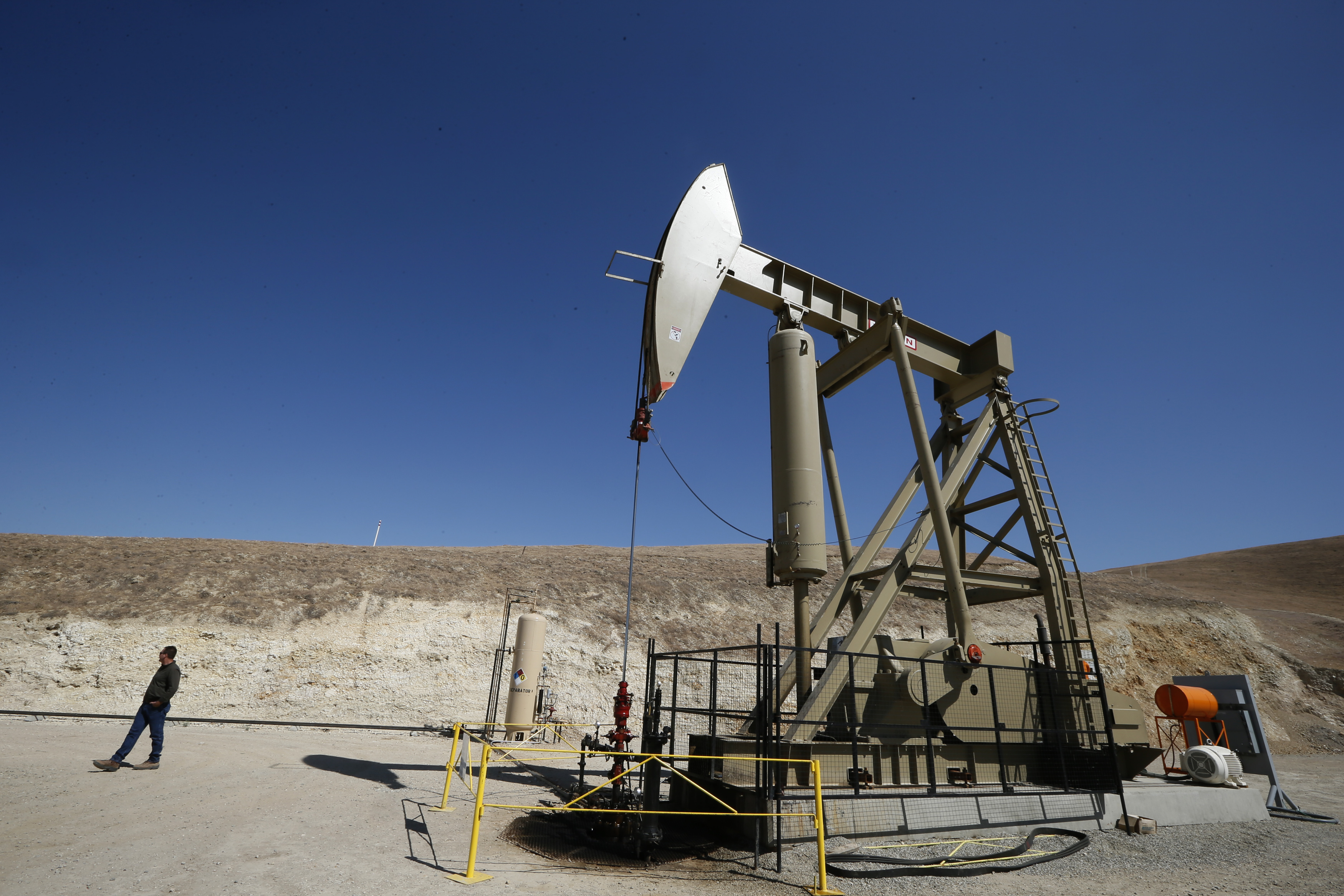 Kesediaan OPEC Untuk Melanjutkan Pembekuan Bekalan Menyokong Harga Minyak Mentah!