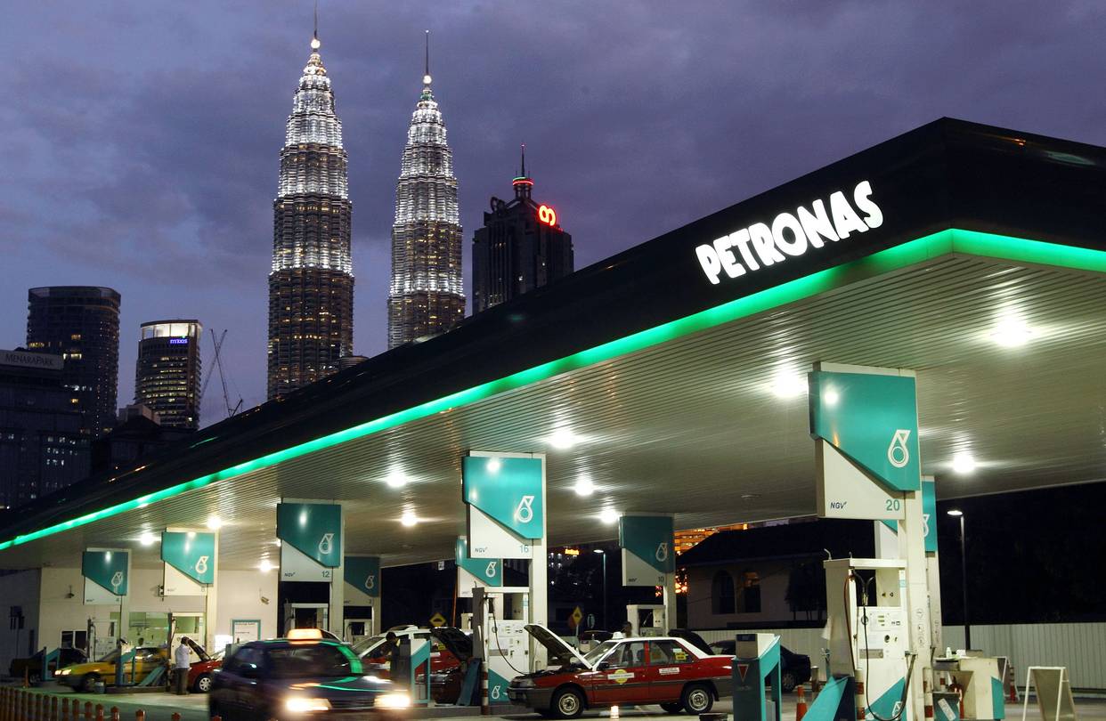 Harga Siling Mingguan Bagi Minyak Petrol dan Diesel Akan Berkuatkuasa Pada 30 Mac Ini!