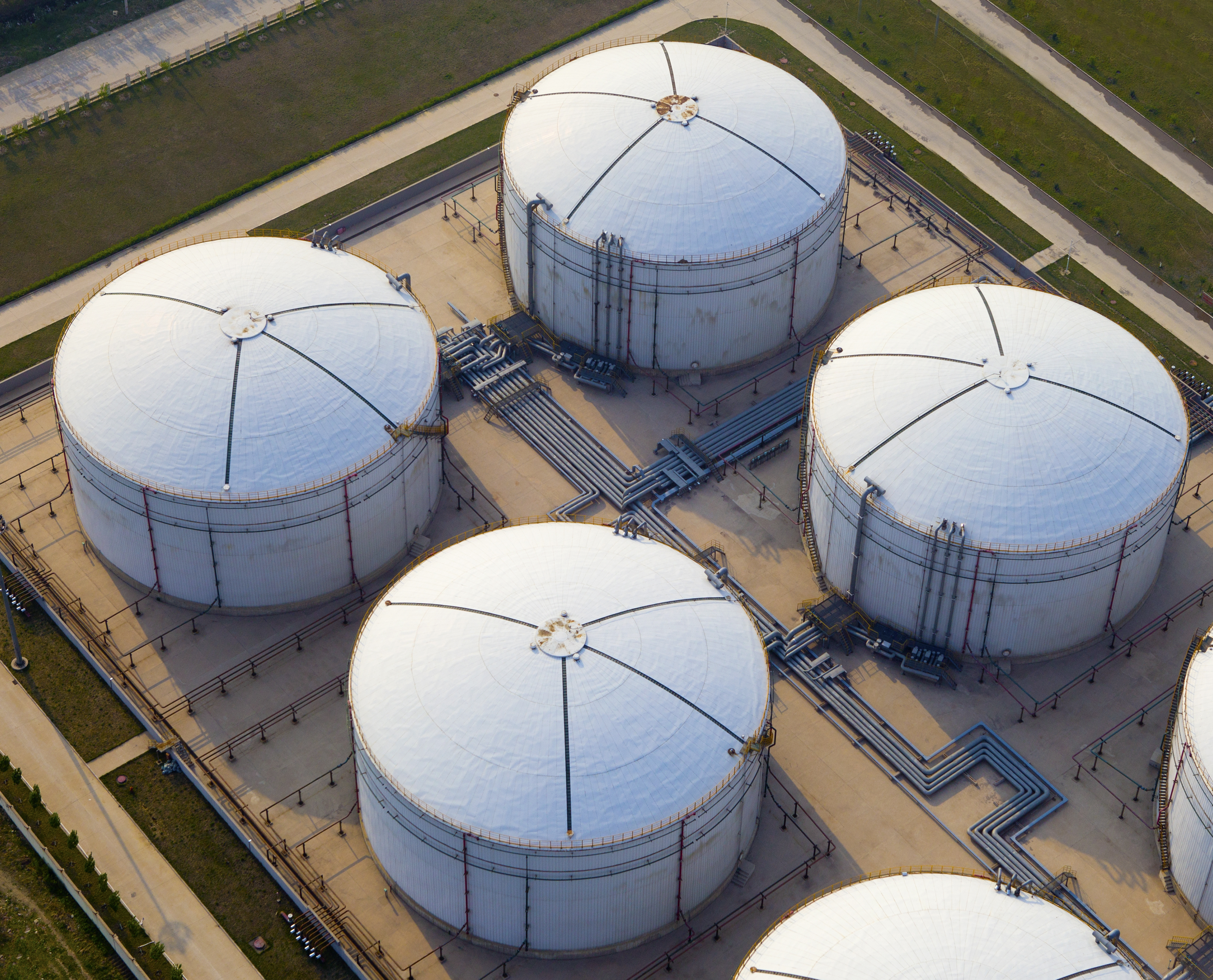 Laporan Inventori Minyak Mentah Oleh Institut Petroleum Amerika (API) Positif!