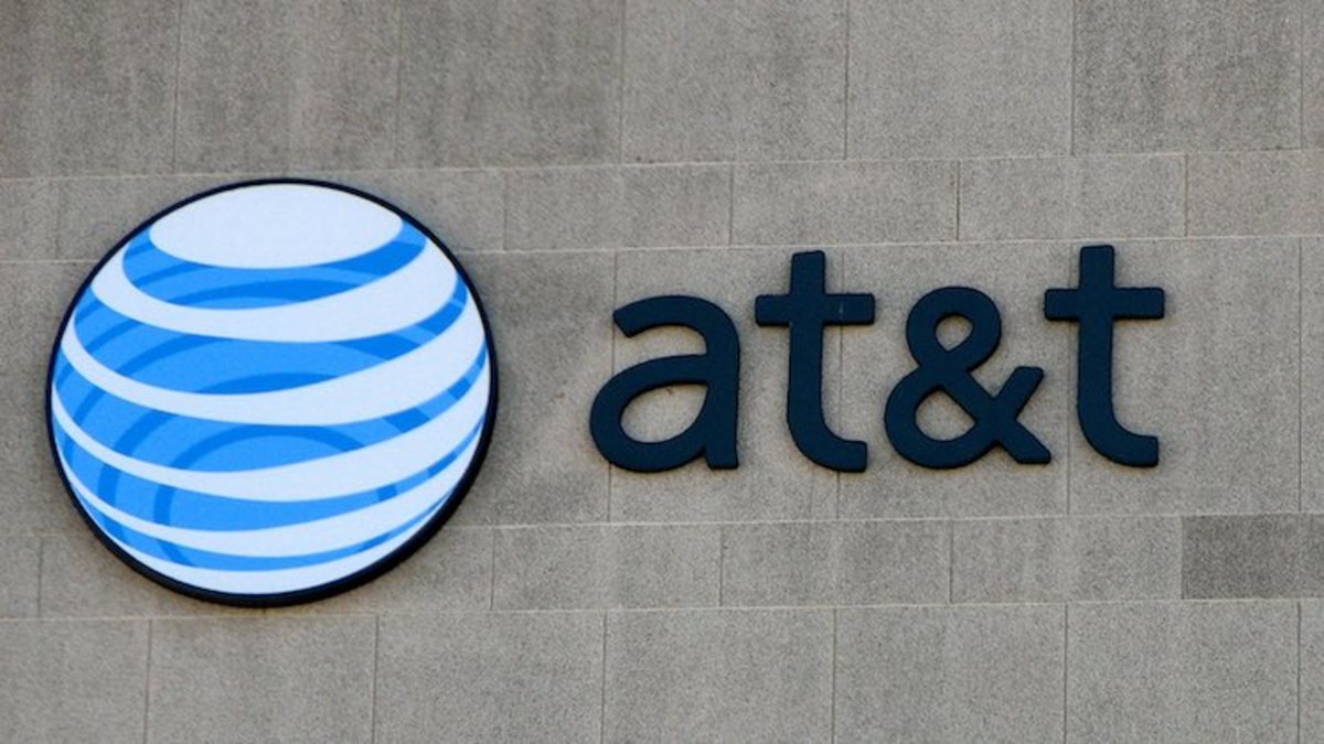 CEO AT&T Pertahan Tindakan Syarikat