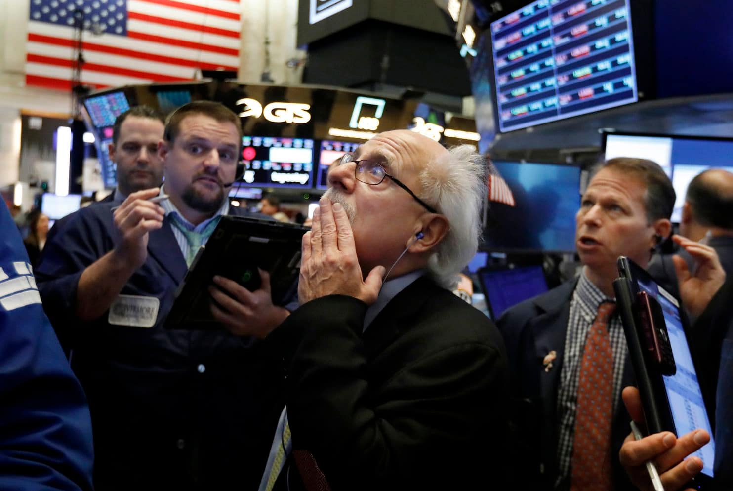 Wall Street Gagal Kekalkan Momentum Pada Sesi Awal Dagangan