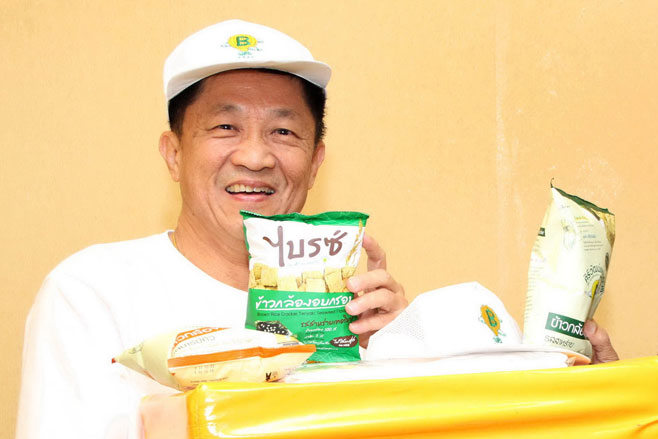 Ini Kisah Kebangkitan Semula ‘The Sandwich Man Of Thailand’