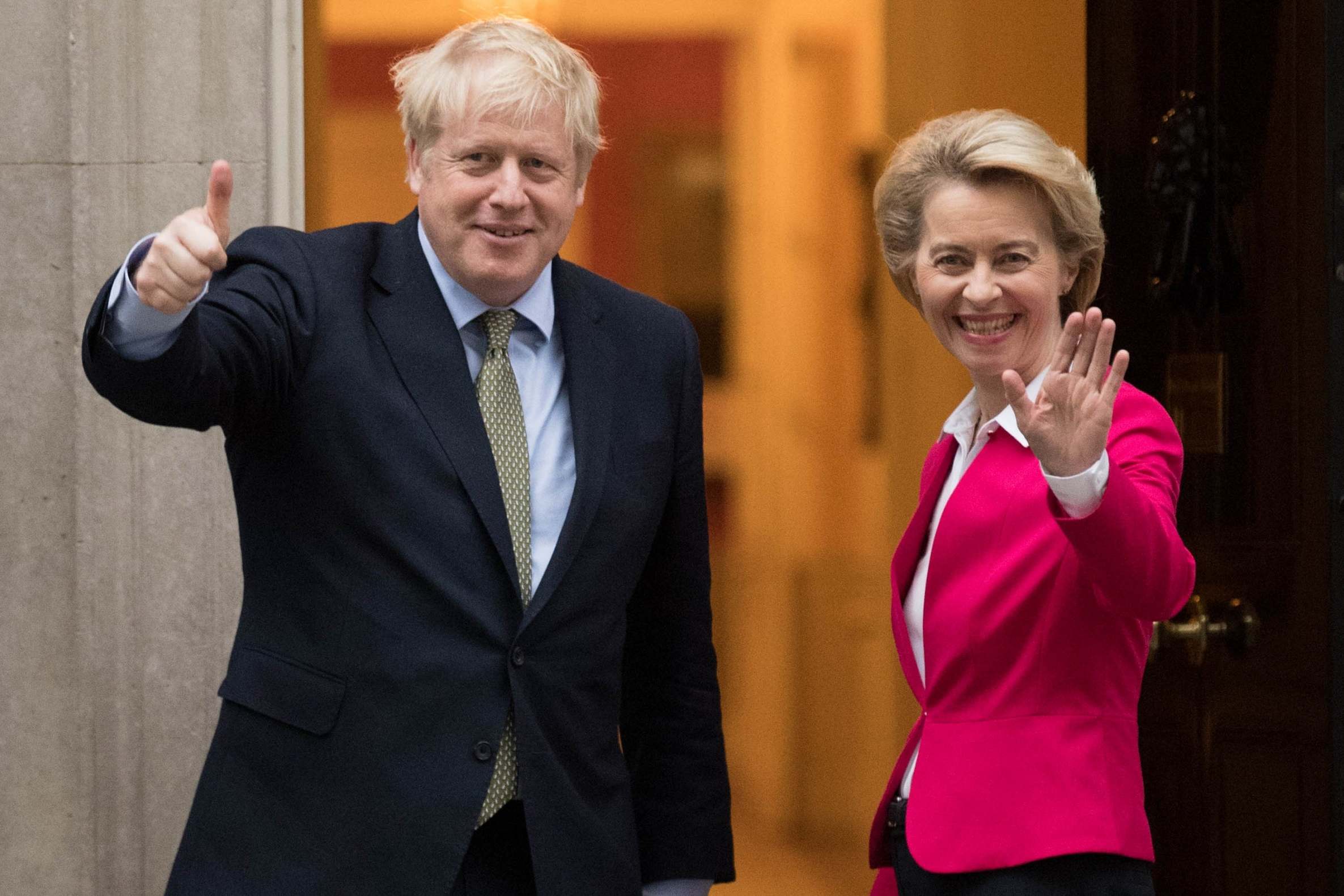 Pertemuan Pertama PM Johnson Dengan Presiden Suruhanjaya EU Disifatkan Sebagai Positif!
