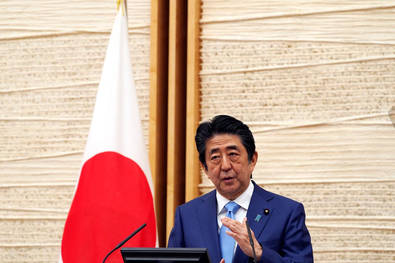 Cadangan Dana $94 Bilion ‘Duit Poket’ Shinzo Abe Cetus Kontroversi