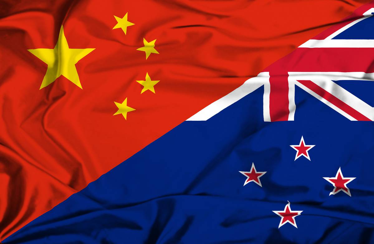 New Zealand Percik Api Kemarahan China