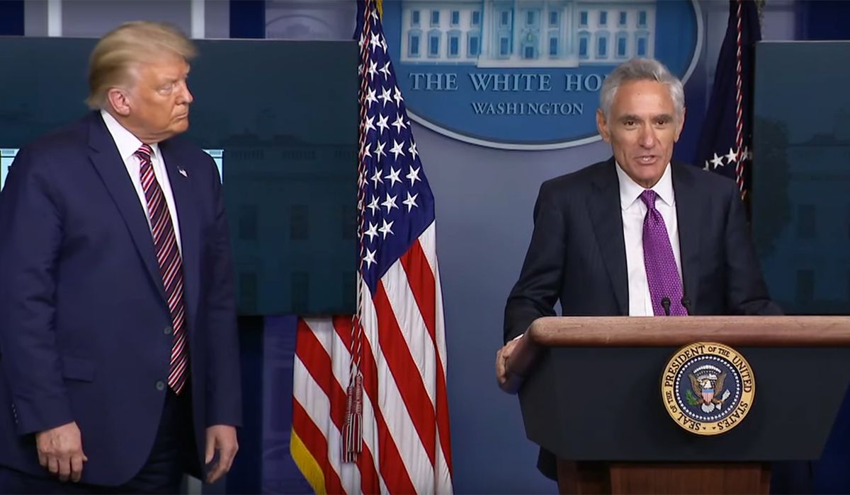 Trump Lantik Pakar Penyakit Berjangkit Terbaru Yang Tidak Berpengalaman?