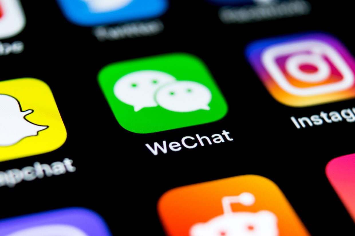 Trump Nak Sekat WeChat Tapi Mahkamah Sekat Trump