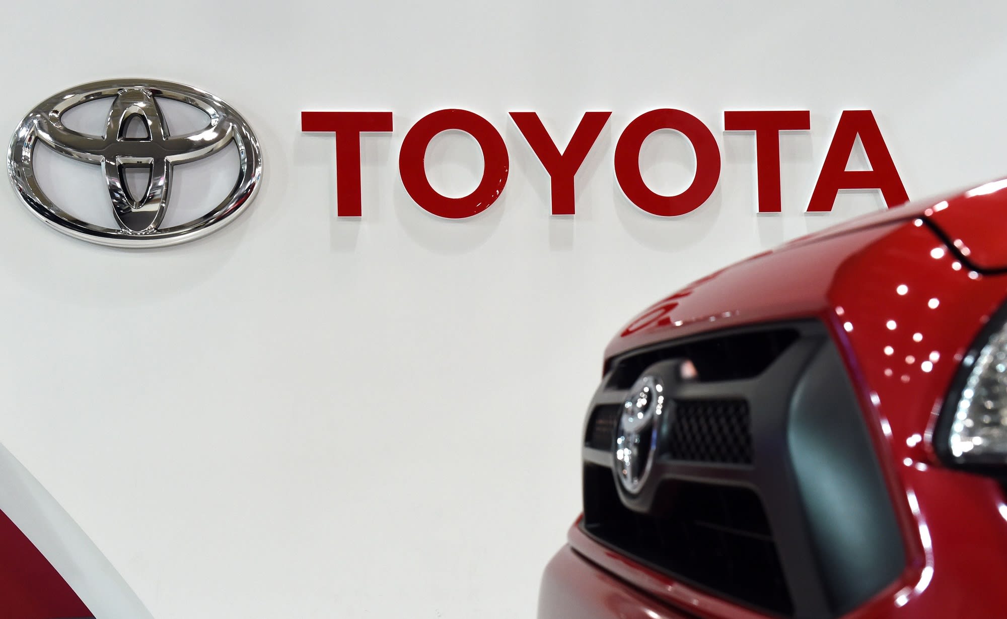 Toyota, BMW Lebih Yakin Dengan Matawang Digital