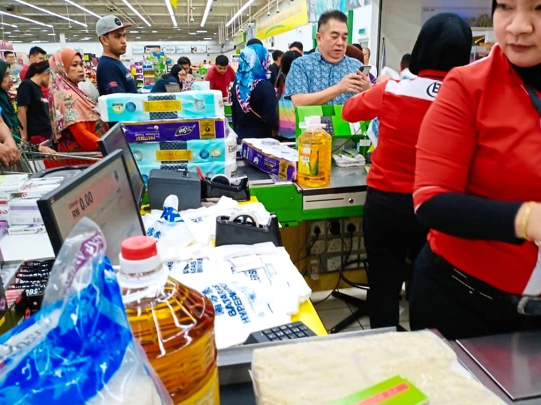 Membimbangkan! Kadar Inflasi Negara Susut 1.4%