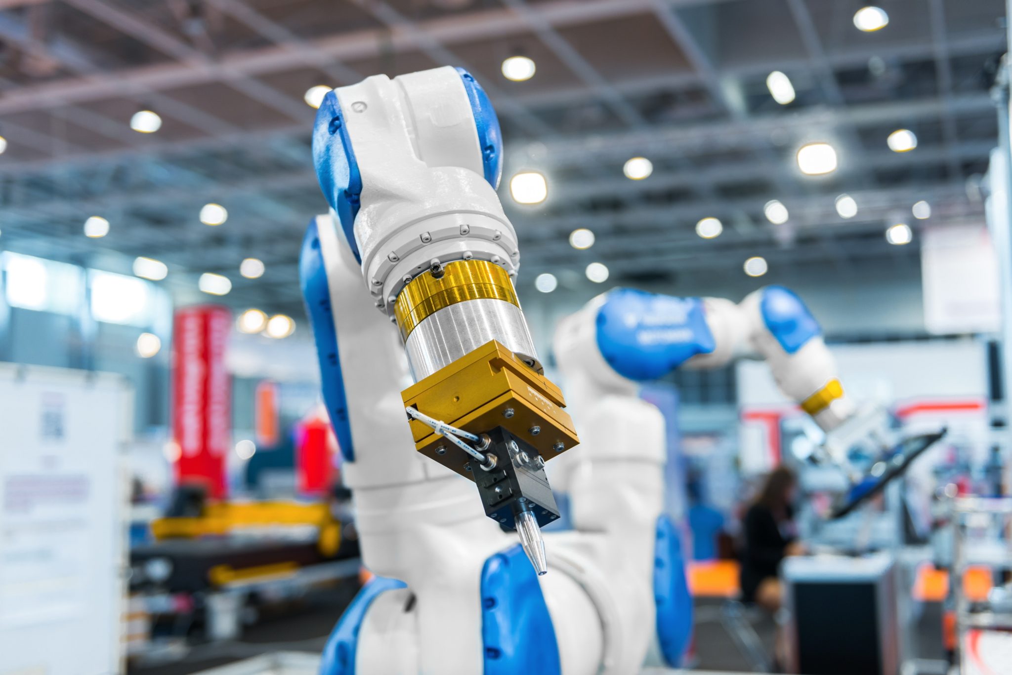 Separuh Tenaga Buruh Akan Digantikan Dengan Robot Menjelang 2025