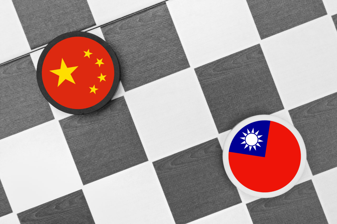 Diplomat China, Taiwan Bergaduh Sehingga Cedera!