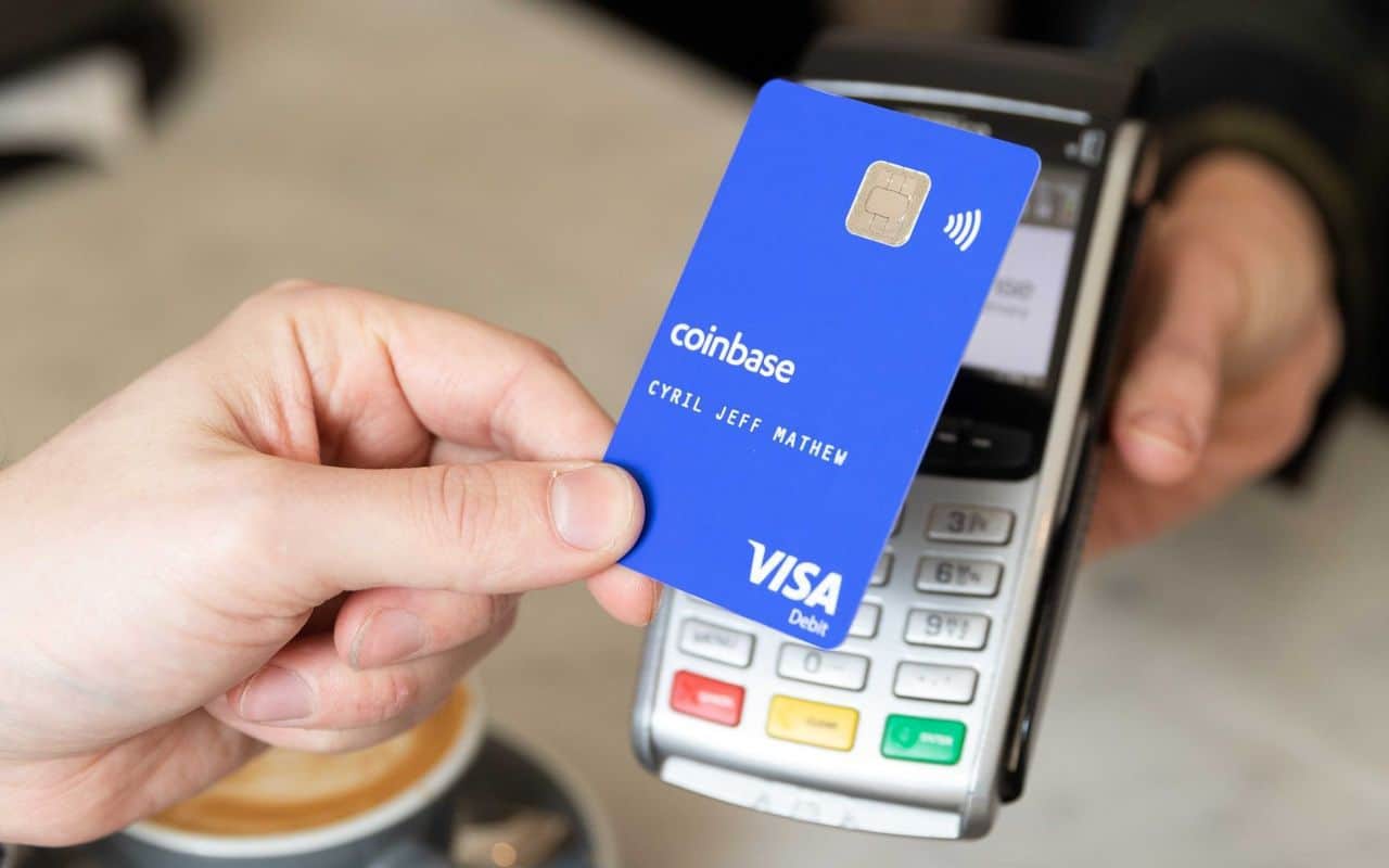 Shoppinglah Dengan Kad Debit Kripto, Coinbase Card!
