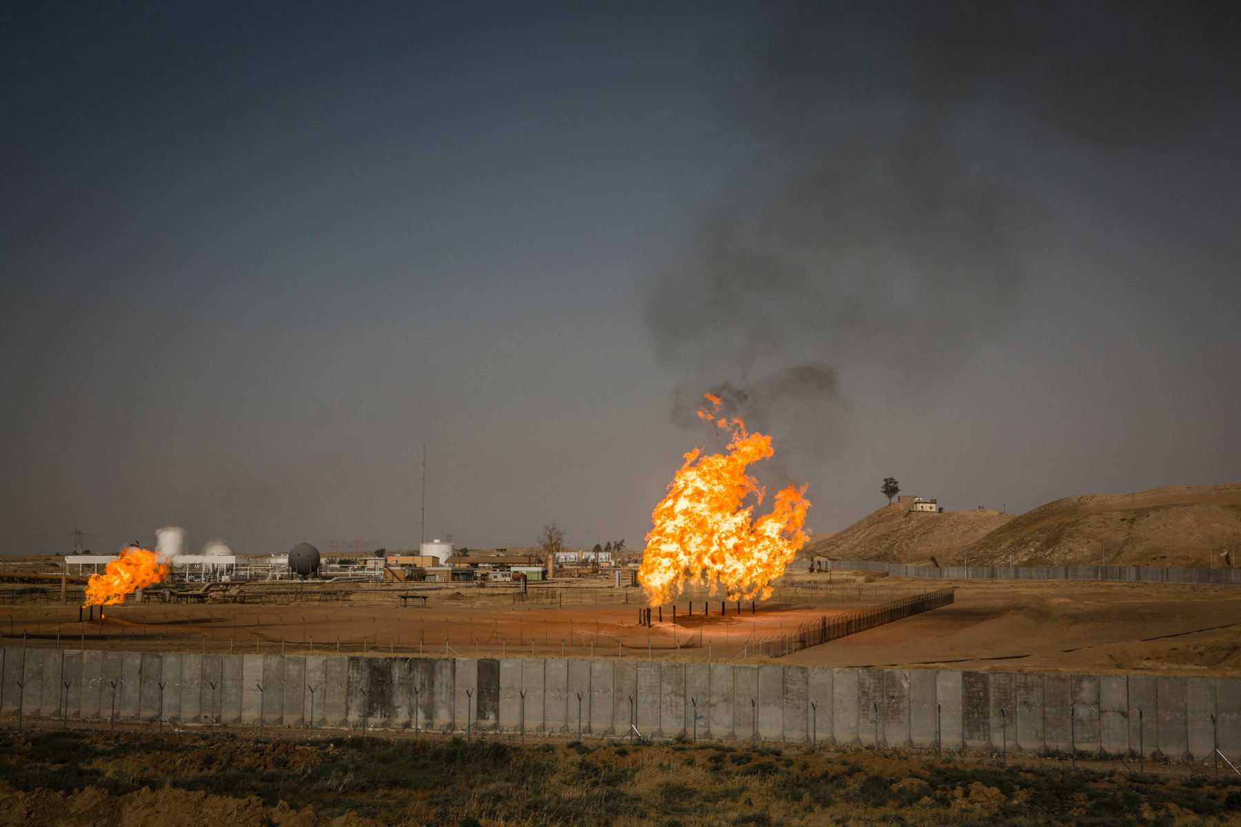 Telaga Minyak Iraq Dibom, Harga Terus Meroket!