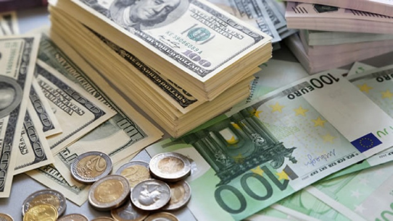 USD Masih Belum ‘Move On’ Dengan Fed, Euro Terus Berduka