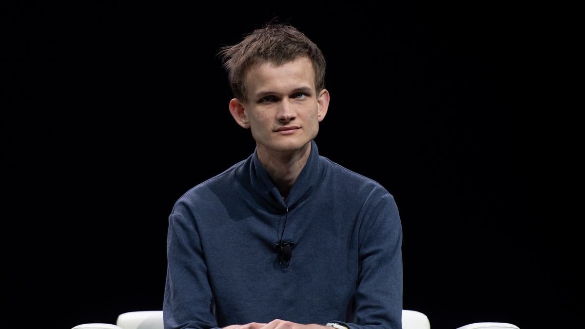Vitalik Buterin Hilang Status Jutawan Kripto Termuda, Rugi Lebih $400 Juta!