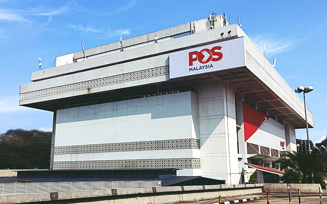 Saham Pos Malaysia Parah, Catat Penurunan Terendah 17 Tahun!