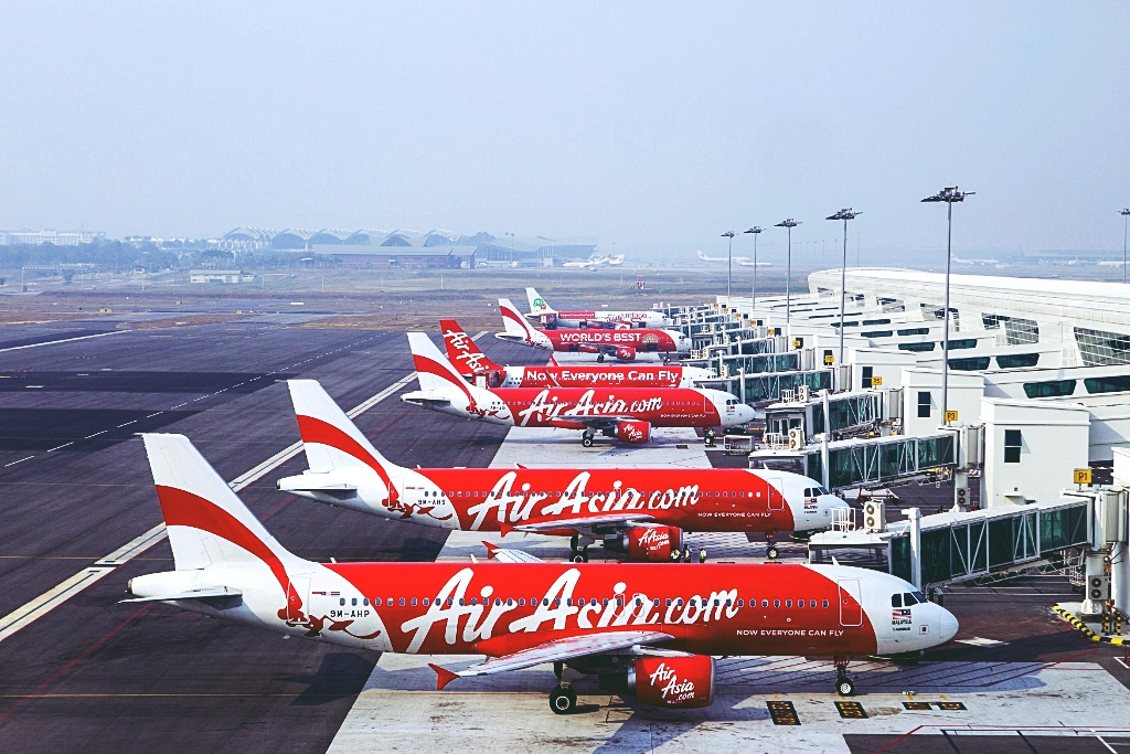 AirAsia Tawar Khidmat Penerbangan Dengan Penggunaan Teknologi Bertaraf Tinggi