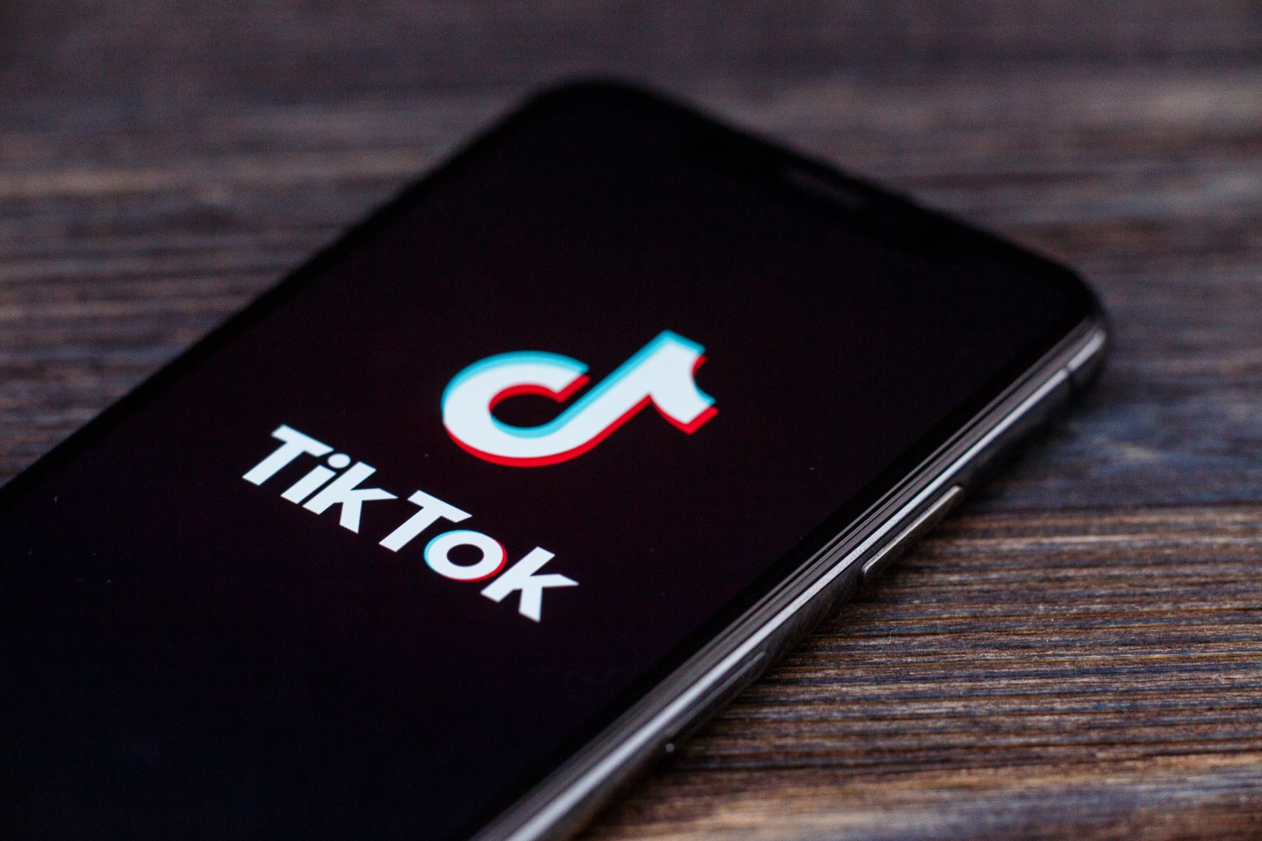 Saman $30 Juta Dikenakan! TikTok Bahayakan Kanak-Kanak UK