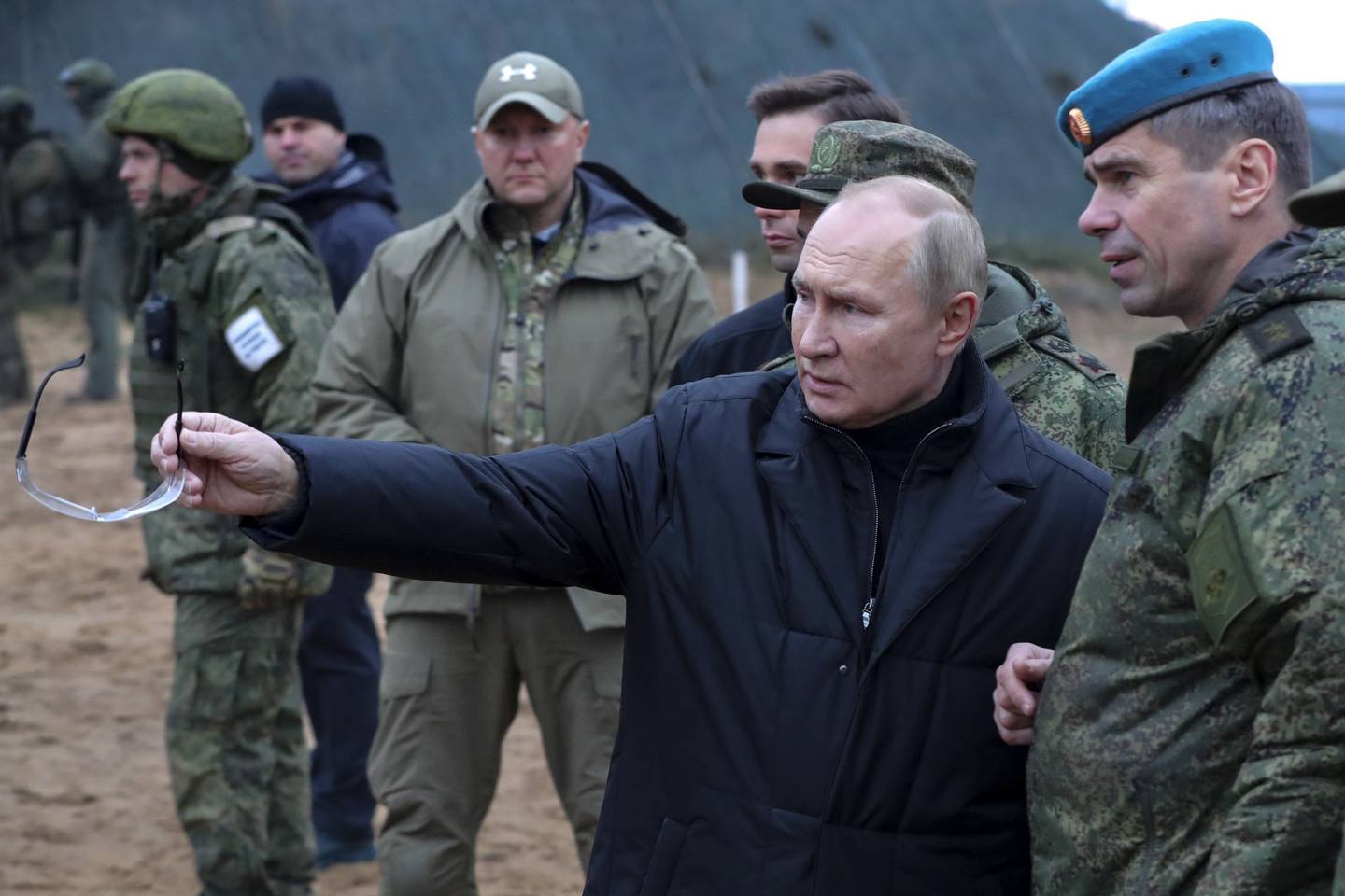 Tentera Rusia Diarah Berundur Dari Kherson, Petanda Apakah Ini Putin?