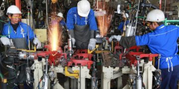 Sektor Pembuatan Malaysia Kekal Hambar Pada Angka PMI Ogos