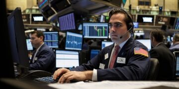Pasaran Saham AS Hampir Sendu Selepas ‘Hype’ Pilihan Raya Mula Pudar