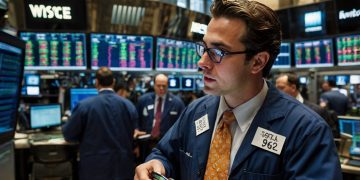Wall Street Stabil Selepas S&P 500 Capai Paras ‘ATH’ Baru