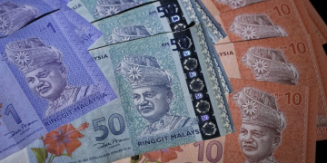Ringgit Kembali Menurun Selepas Catat Positif Seminggu