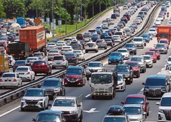 Malaysia Semakin Sesak, 38.7 Juta Kenderaan Berdaftar Setakat 2024!