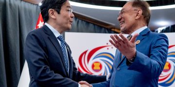 “Kenapa Berhenti pada 98.6%? ASEAN Patut Hapus Cukai Sepenuhnya” – PM Lawrence Wong