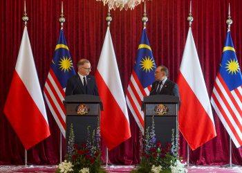 Malaysia-Poland Jalin Kerjasama Strategik, Perkukuh Industri Pertahanan – PM Anwar