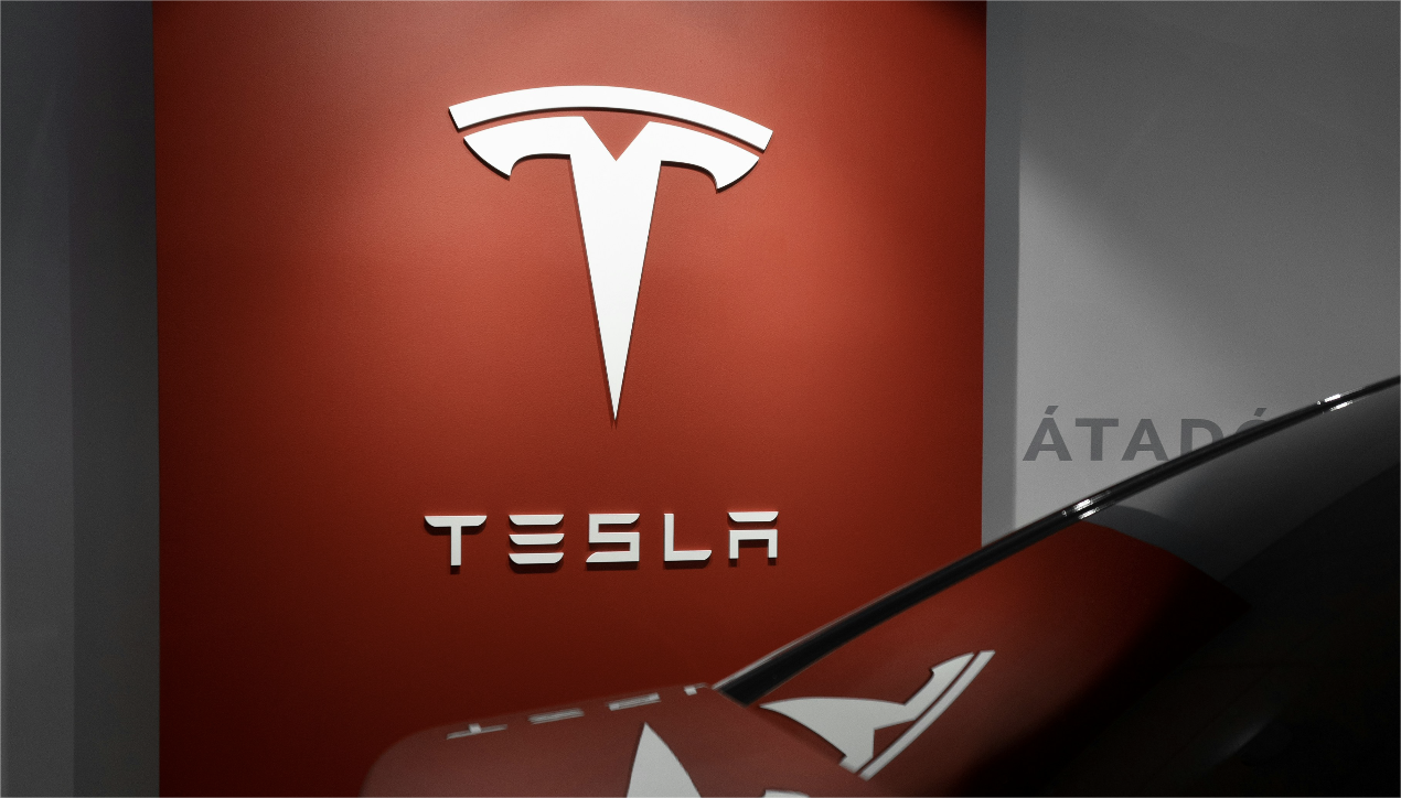 Penjualan Tesla Susut 14%, Kejatuhan Tahun Kedua Berturut-turut