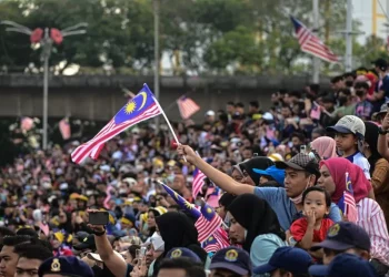 Populasi Rakyat Malaysia Bakal Capai 42 Juta Menjelang 2060 – DOSM