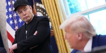 Elon Musk Bidas Cukai Trump, Janji ‘Gulingkan’ Penyokong Republikan!