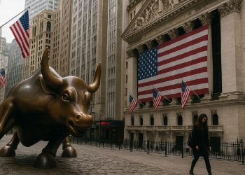 Wall Street Merosot Ketika Kongres Bahas Pembukaan Semula Kerajaan AS!