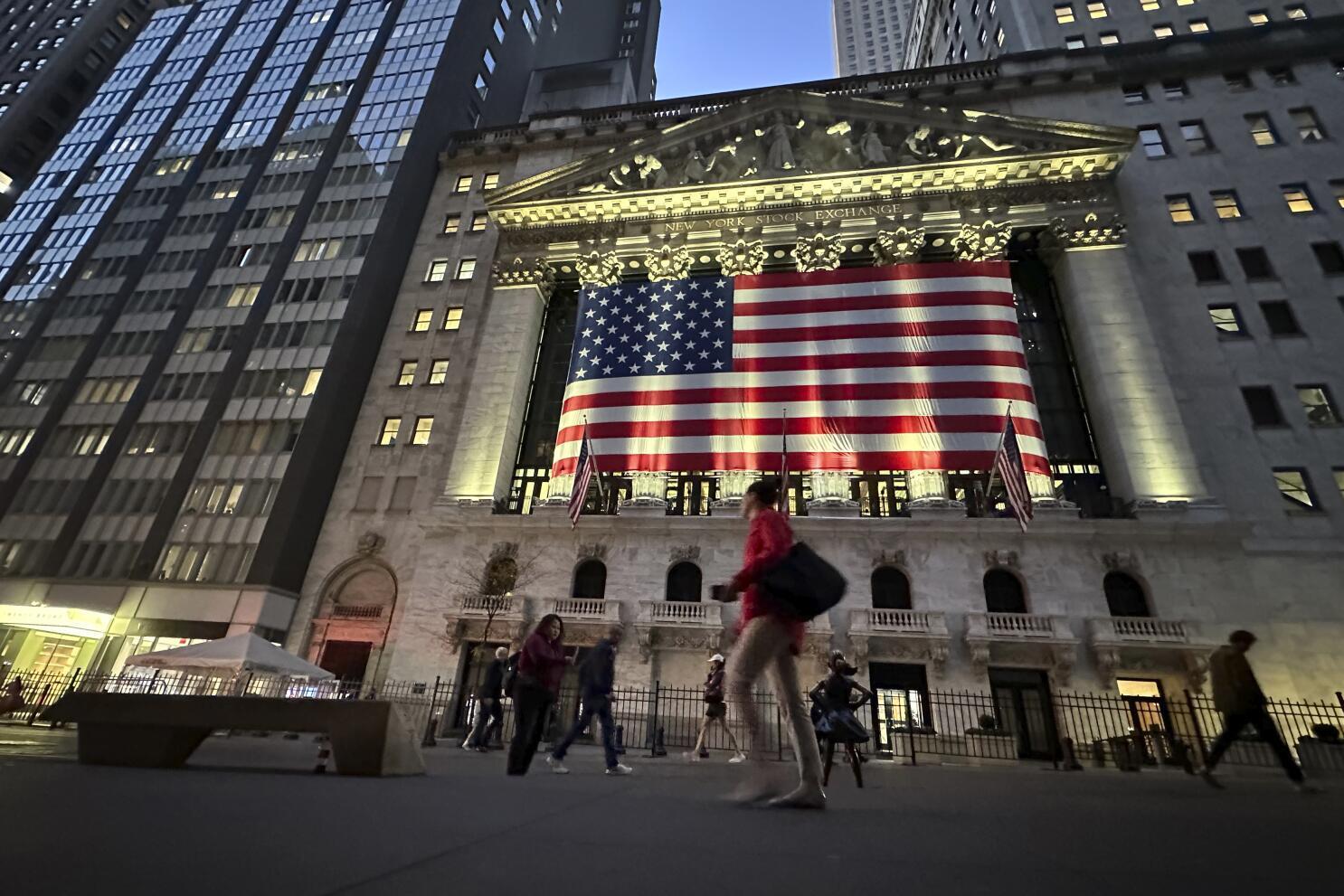 Indeks Utama Wall Street Merosot Selepas Saham Teknologi Jatuh!