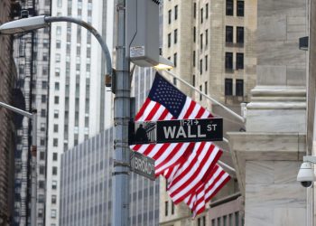 Wall Street Kembali Kukuh, Inflasi AS Turun Kepada 2.7%!
