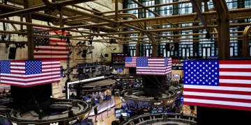 Indeks Utama Wall Street Merosot Pada Awal 2026