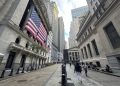 Wall Street Stabil Awal Minggu Menjelang Data Penting AS