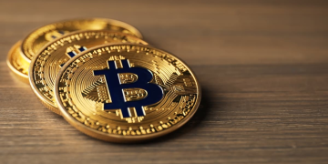 Bitcoin Kembali Kukuh Atas $70,000!