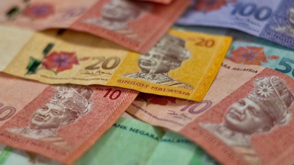 Ringgit Lemah, Aliran Aset Selamat Pacu Kenaikan USD