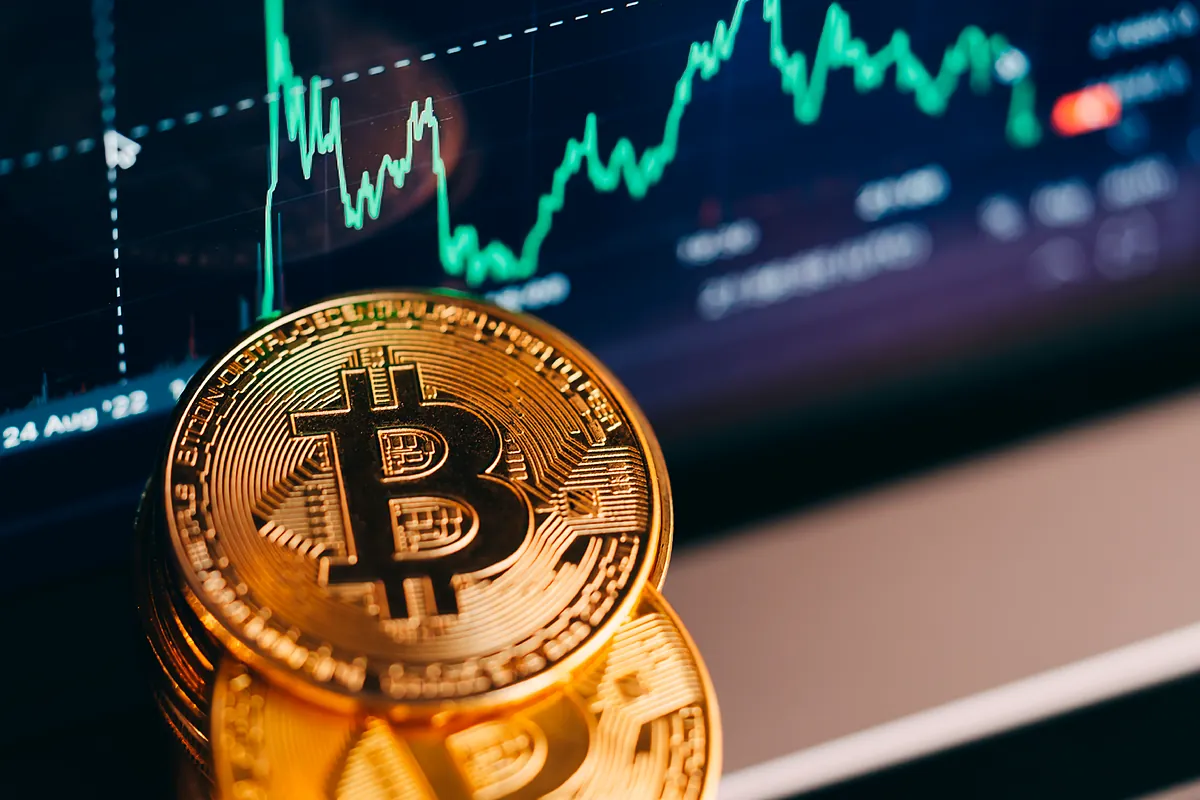 Bitcoin Kembali Ke $74,000 Kerana Sokongan ETF Spot?