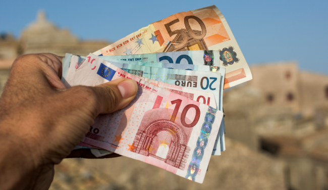 Analisa EUR: Amaran ECB! Dunia Sedang Berdepan Risiko Besar