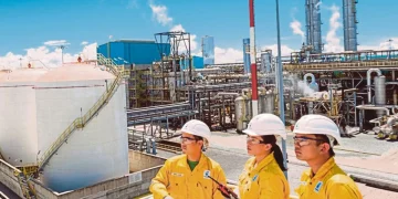 Keuntungan Bersih Petronas Merosot Sebanyak RM438.68 Juta