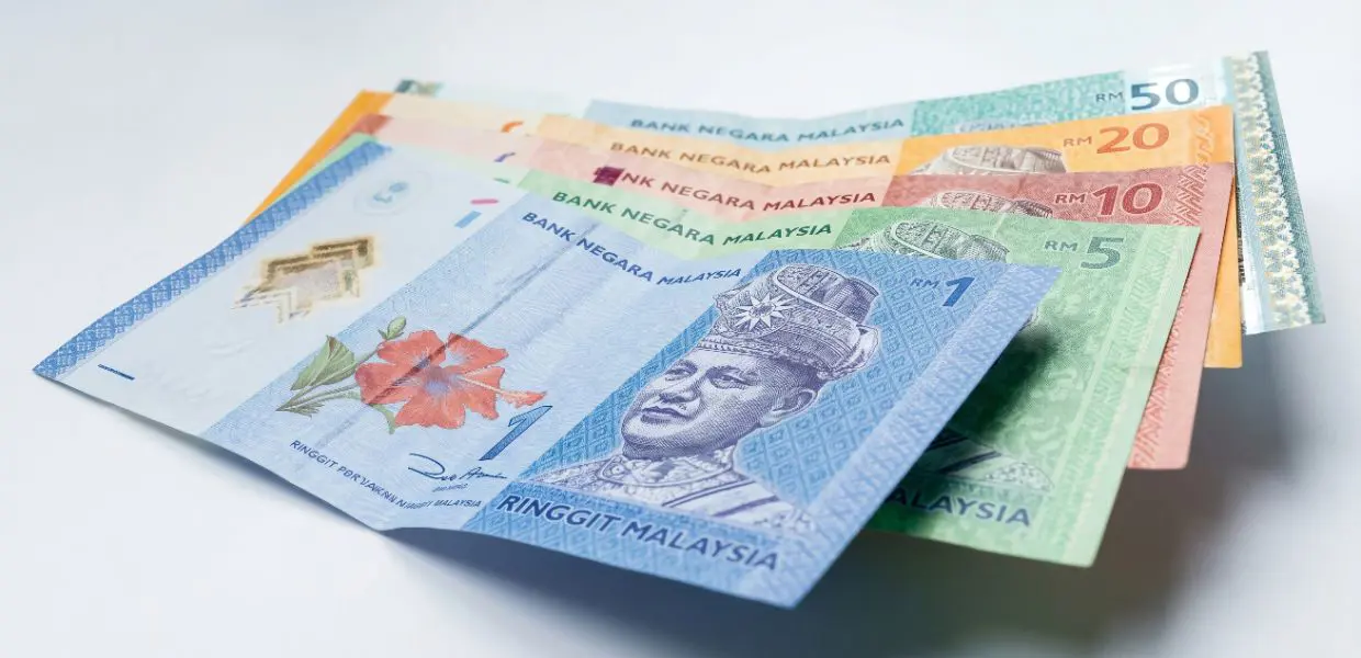 Ringgit Dibuka Tinggi, Fed Dijangka Kekalkan Kadar Faedah